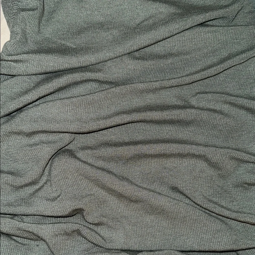 Reposhing- hello Molly ribbed tie side tank dress - Picture 3 of 6